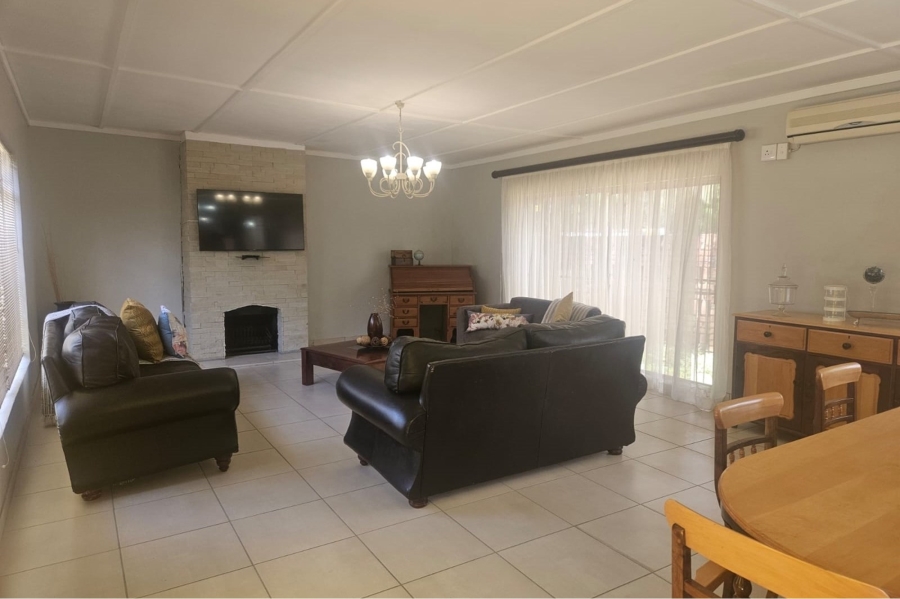 3 Bedroom Property for Sale in Monument Heights Northern Cape